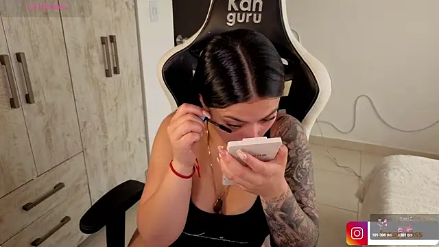 Victoryyy  online show from March 2026 08:49:03 PM