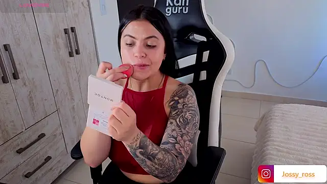 Victoryyy  online show from March 2026 08:57:01 PM