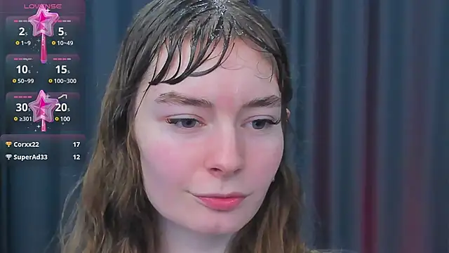 Snapshot of EvaSelin chatting on February 2025 09:05:02 AM EvaSelin online show from February 2025 09:05:02 AM