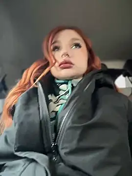 Snapshot of KarinHorny chatting on December 2024 07:32:01 AM KarinHorny online show from December 2024 07:32:01 AM