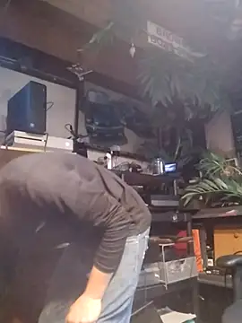 mrwinsalot88 online show from November 2025 11:04:02 AM