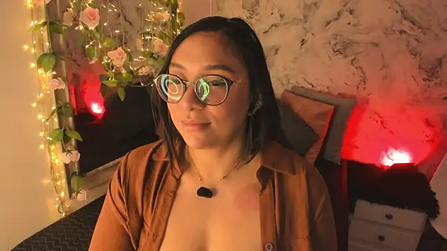 Bella desi  online show from June 2026 01:16:01 PM