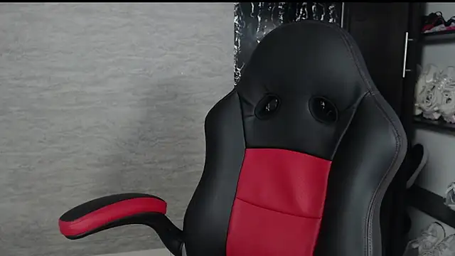 evelin 999  online show from September 2025 05:52:01 PM