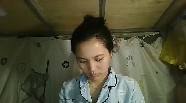 Snapshot of Be-MyMy chatting on March 2025 03:02:01 AM Be-MyMy online show from March 2025 03:02:01 AM