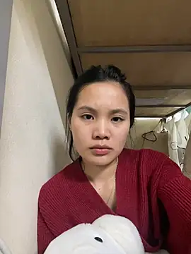 Snapshot of Be-MyMy chatting on February 2025 11:42:01 AM Be-MyMy online show from February 2025 11:42:01 AM
