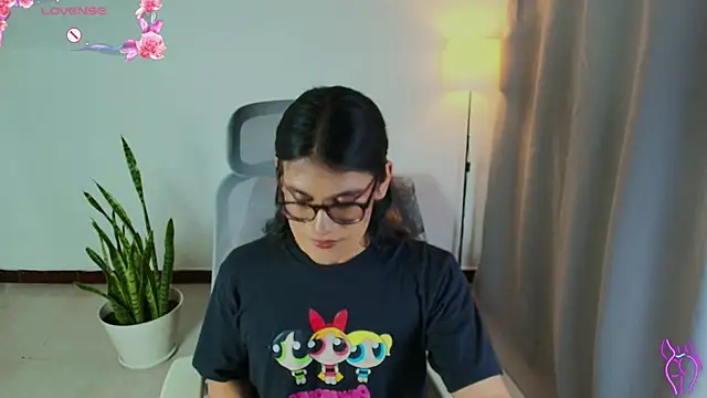 Snapshot of vitta_alfayed chatting on November 2025 12:47:02 AM vitta alfayed online show from November 2025 12:47:02 AM