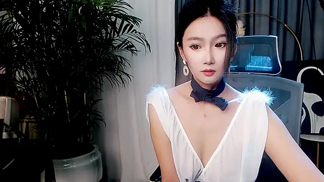 FeiFei-babe online show from November 2025 01:59:02 PM