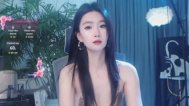 FeiFei-babe online show from May 2026 12:04:01 PM