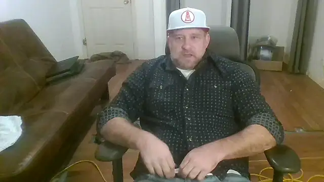 poundyouout69 online show from February 2026 05:56:02 PM