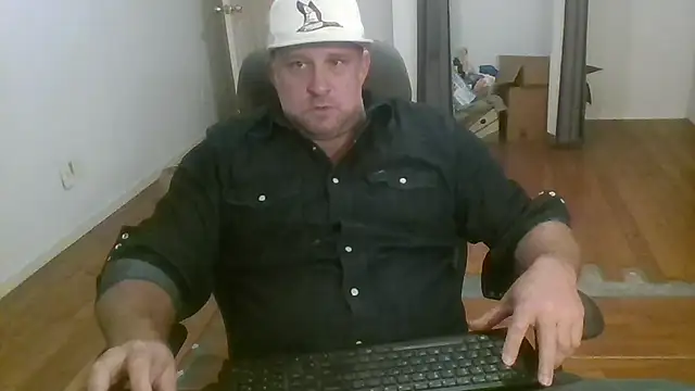 poundyouout69 online show from November 2025 10:10:01 PM
