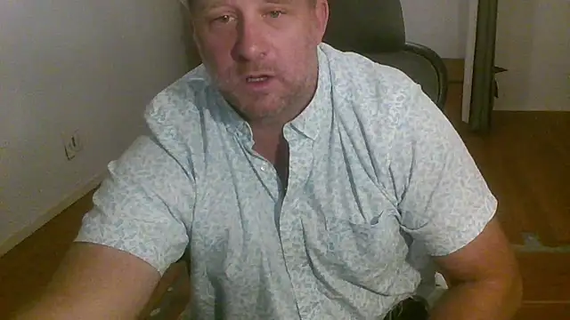 poundyouout69 online show from November 2025 02:12:01 AM