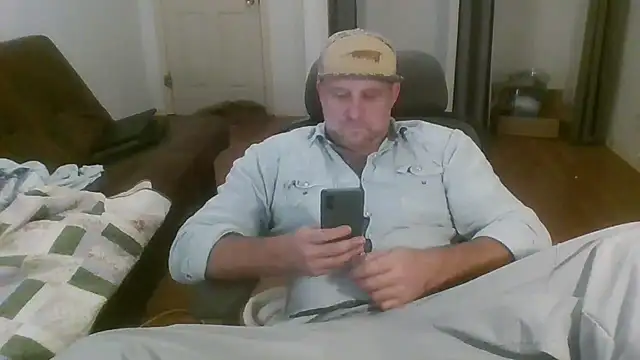 poundyouout69 online show from February 2026 07:58:02 PM