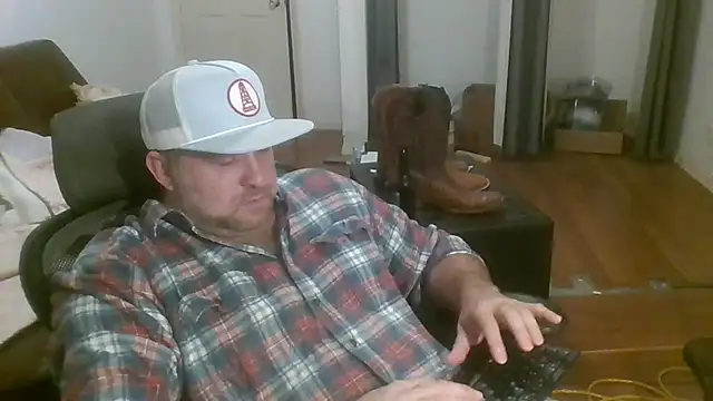 poundyouout69 online show from February 2026 01:17:02 AM