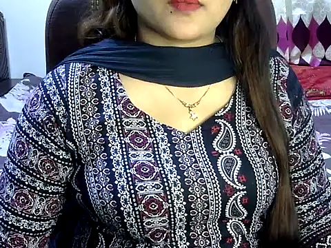 BengaliQueenStar online show from March 2025 06:32:02 PM