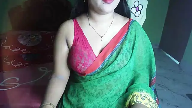 BengaliQueenStar online show from April 2026 03:39:02 PM