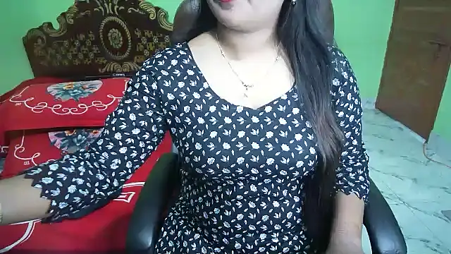 BengaliQueenStar online show from April 2026 03:41:02 PM
