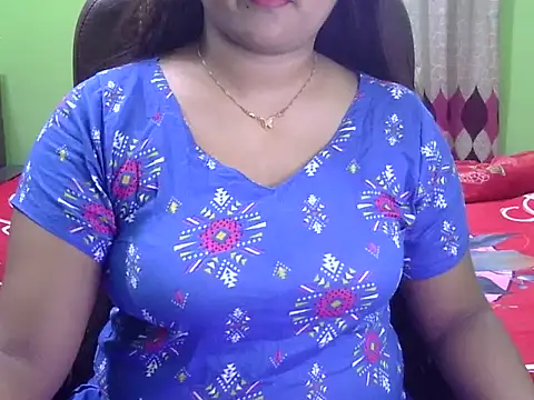 BengaliQueenStar online show from October 2025 04:39:02 PM