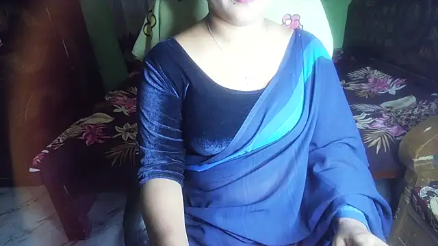 BengaliQueenStar online show from June 2026 04:12:01 PM