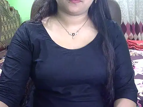 BengaliQueenStar online show from October 2025 06:53:02 PM