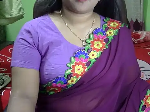 BengaliQueenStar online show from December 2025 01:05:02 PM