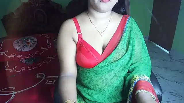 BengaliQueenStar online show from April 2026 04:24:02 PM