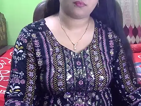 BengaliQueenStar online show from October 2025 04:48:01 PM
