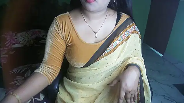 BengaliQueenStar online show from March 2026 06:11:01 PM