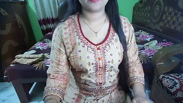 BengaliQueenStar online show from July 2026 05:05:02 PM