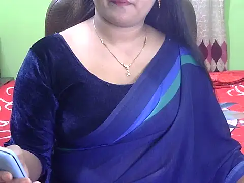 BengaliQueenStar online show from October 2025 04:26:02 PM