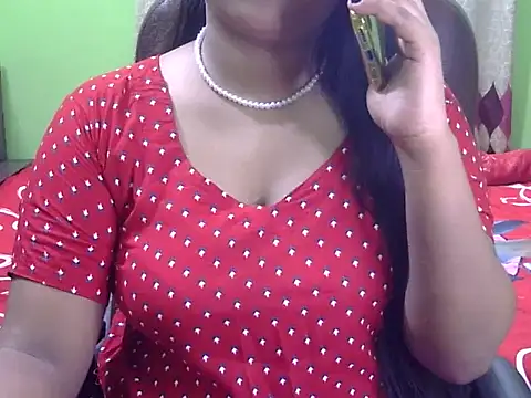 BengaliQueenStar online show from October 2025 06:10:01 PM