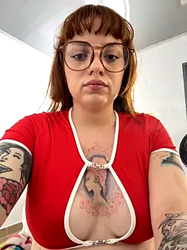 Snapshot of sophia_goth chatting on September 2025 07:42:01 PM sophia goth online show from September 2025 07:42:01 PM