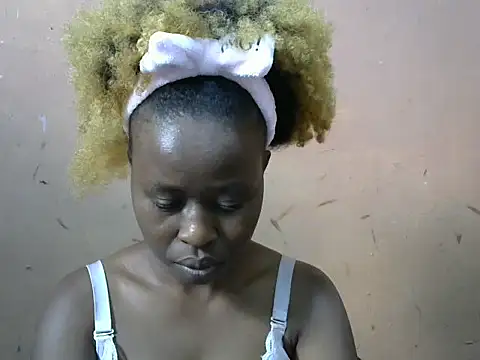 Snapshot of sexy-rosie chatting on September 2025 08:50:02 AM sexy-rosie online show from September 2025 08:50:02 AM