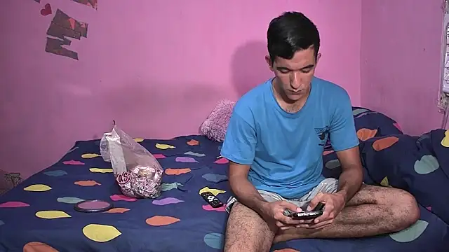 Sweetiefoxxx online show from November 2025 06:33:02 PM