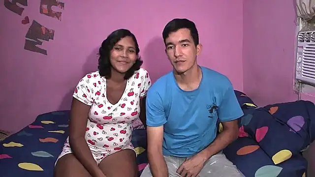 Sweetiefoxxx online show from October 2025 06:41:02 PM