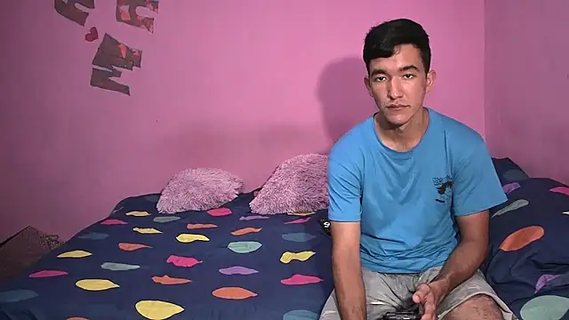 Sweetiefoxxx online show from October 2025 06:41:01 PM