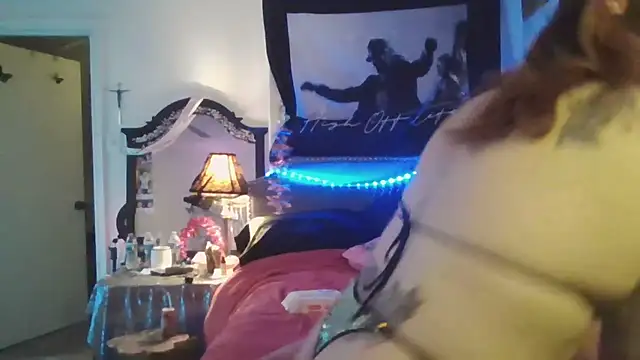 nikkiigees713 online show from January 2025 03:04:02 AM