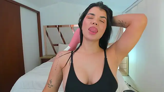 emma lopes online show from April 2026 08:34:01 PM