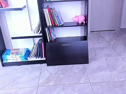 Snapshot of yenlo01 chatting on September 2025 03:54:01 PM yenlo01 online show from September 2025 03:54:01 PM