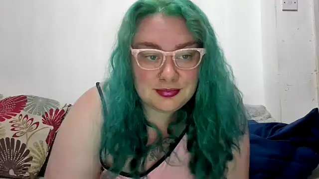 Bustycurves online show from July 2026 10:47:02 PM