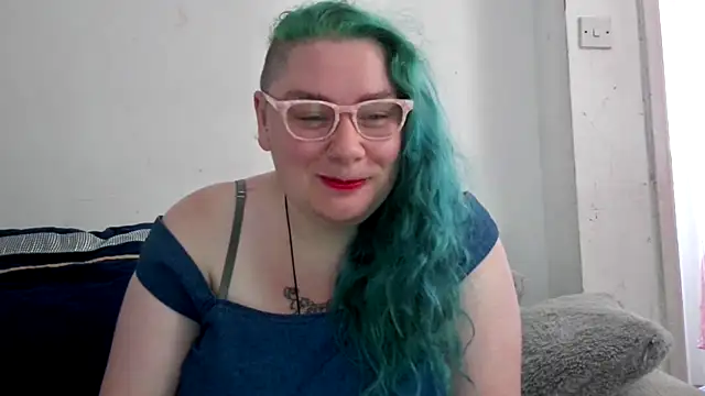 Bustycurves online show from July 2026 08:48:02 AM