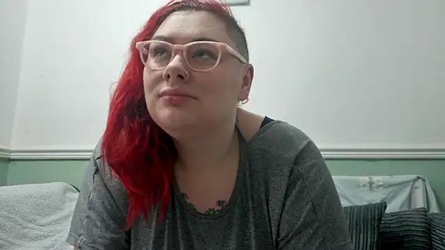 Bustycurves online show from February 2025 11:31:01 AM