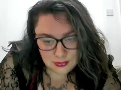 Bustycurves online show from September 2025 09:54:01 PM