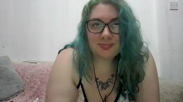 Bustycurves online show from February 2026 09:37:01 PM