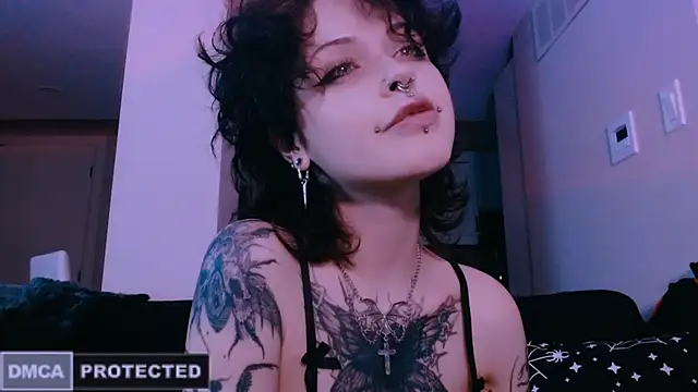 NaughtyLittleFox online show from February 2026 06:57:01 AM