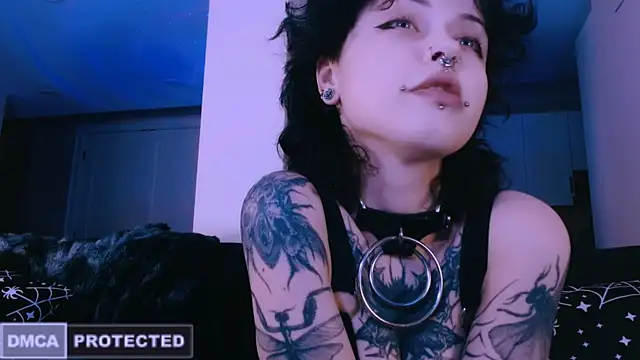 NaughtyLittleFox online show from April 2026 02:34:01 AM