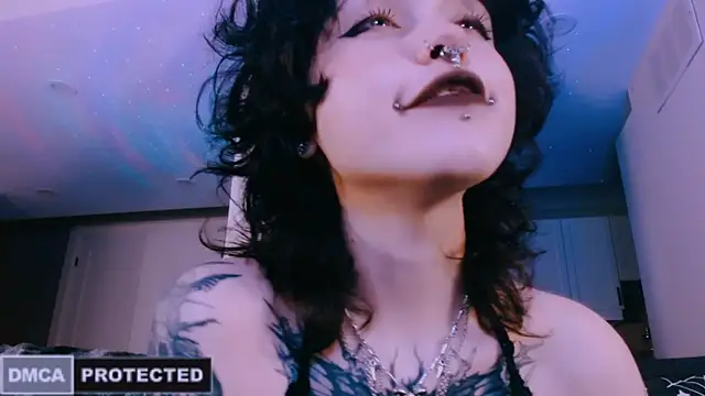 Snapshot of NaughtyLittleFox chatting on May 2026 03:10:02 AM NaughtyLittleFox online show from May 2026 03:10:02 AM