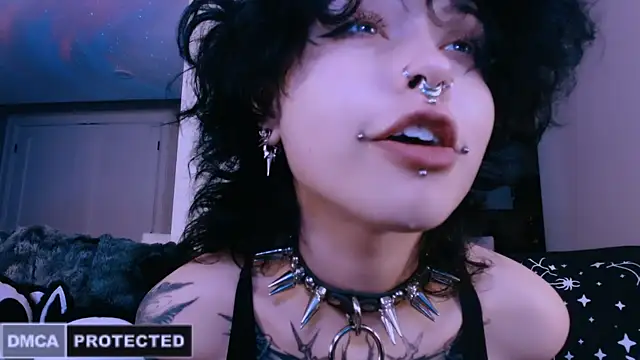 NaughtyLittleFox online show from March 2026 05:31:02 AM