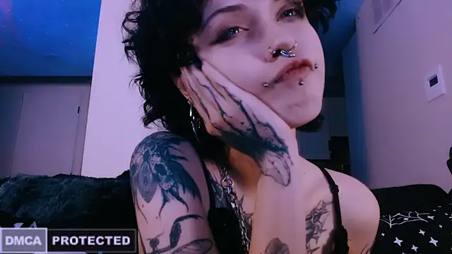 NaughtyLittleFox online show from March 2026 07:33:01 AM