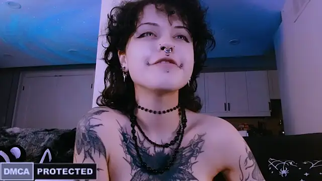 NaughtyLittleFox online show from March 2026 04:45:01 AM