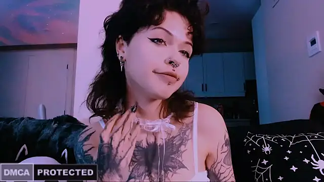 NaughtyLittleFox online show from January 2026 05:44:01 AM